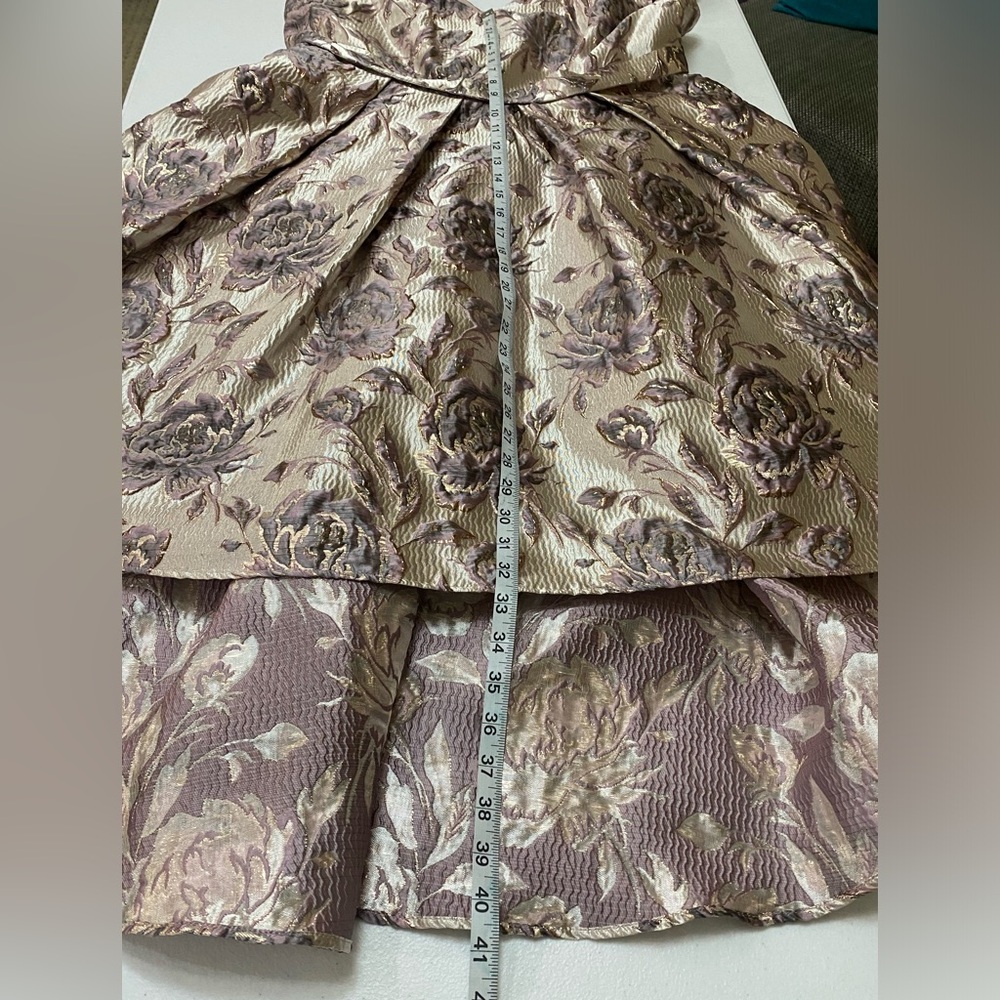 Oleg Cassini Dress in Mauve and Gold Metallic - Picture 11 of 11